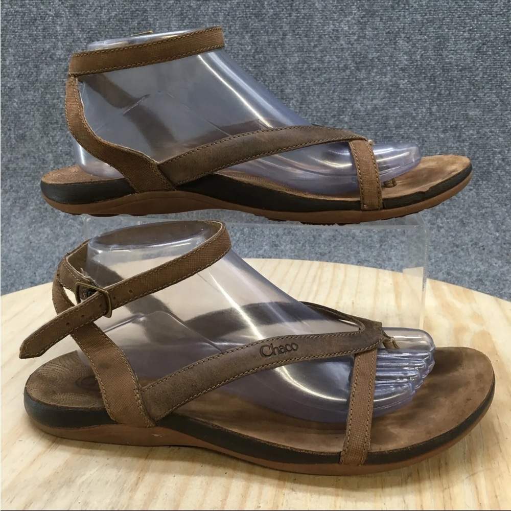 Brown leather Chacos sz 10